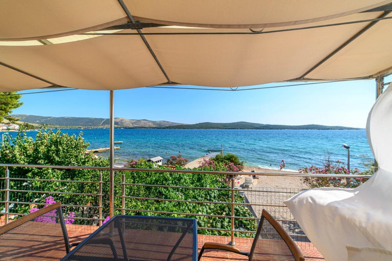 Apartment Seaside Zaboric Buitenkant foto