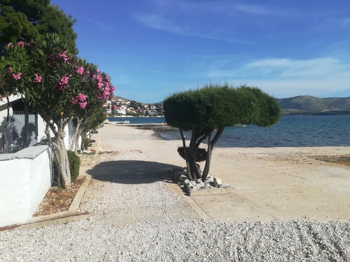 Apartment Seaside Zaboric Buitenkant foto